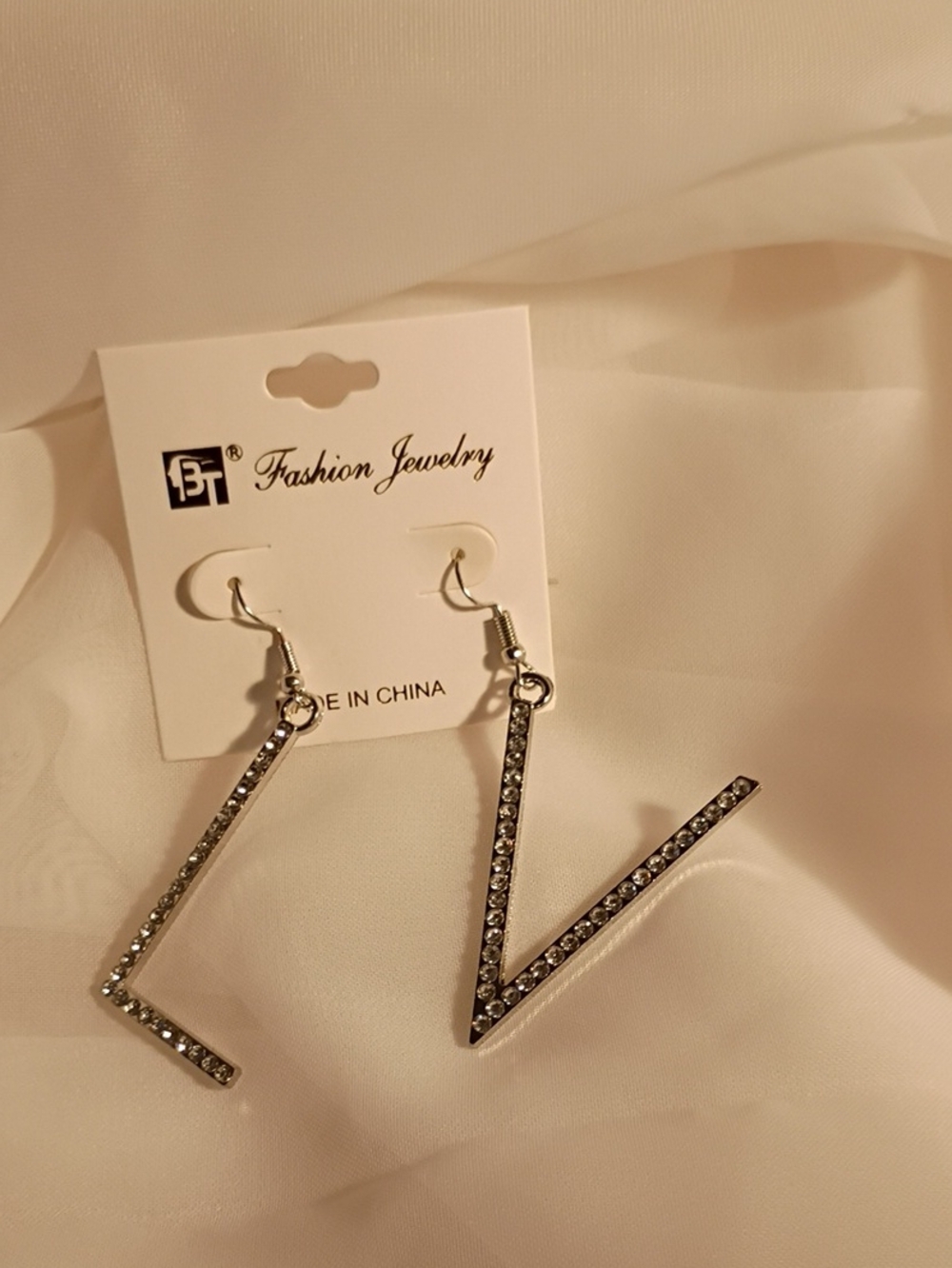 Fashion Jewelry Silver Crystal V-Angle Dangle Earrings